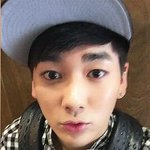 [뉴이스트] <b>아론</b>오빠 표정 만날 왜그래