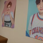 [워너원] 포스터 벽에 다붙였다