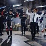이거 뭐라고<b>설명</b>좀 해줄사람..ㅋㅋ 엑소,방탄