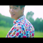 [EXO] <b>김종인</b> 목에 플라워 써있는거임?