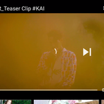 [EXO] 근데 이거 종인이 <b>손목</b>에 뭐냐