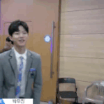 [워너원] 팬이준 슬로건 <b>뱃속</b>에 감췄다가 들킨 설렘