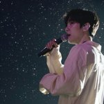 [EXO] ㅠㅠㅠㅠㅠㅠㅠㅠㅠ이 사진 좀 알려줘