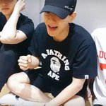 [백현] 브앱 백현이 <b>반바지</b> 입었어