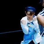 [EXO] ㅁㅊ 준면이 <b>베레모</b> 뒤에 리본 아니냐고 추측나옴