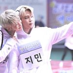 [방탄소년단] <b>이사진</b>