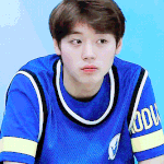 [박지훈] 박지훈 머리헝크리는거 악개인 새램