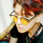 [EXO] 슴 ㄹㅇ 무슨 생각으로 <b>머리</b>를 그렇게 <b>한</b>걸까