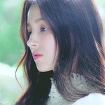 얘 진짜 너무 이쁜거같아서 짜증남