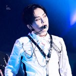 [시우민] <b>조명</b>이 시우민을 방해했지만...