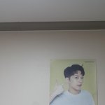 [워너원] ㄴㅋㅋ관린이 손 얼굴만하다