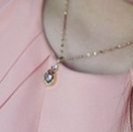 이런 펜던트 <b>비슷</b>한거라도 보신분ㅜㅜ
