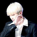 [세븐틴] <b>이지훈</b> 눈빛 발린다