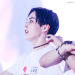 [시우민] 시우민 얼굴과 손의 <b>갭</b>차이 대박 쩔어ㅠㅠㅠㅠㅠㅠㅠㅠㅠㅠㅠ