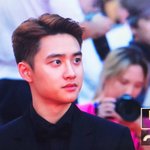 [EXO] 도경수 아는<b>행님</b>에선 덮됴겠지?