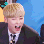 [댓글부탁해] 이 애기랑 웃을때 뉴이스트 <b>민현</b> 닮음