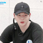 [워너원] 다른 남자랑 있는 모습을보고 급 <b>정색</b>하는 다니엘