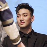 [뉴이스트] <b>자</b> 이제 꼬대는 그만 올리고