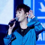 [뉴이스트] <b>동호</b>는 파란색이 진짜 찰떡이야