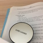 여름 필수템 에스티로더 <b>쿠션</b>
