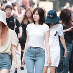 갈수록 미모에 빛이나는 <b>여</b><b>돌</b>