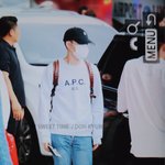 [EXO] 와 경수야 안덥냐 나는 더워 <b>디질</b>거같아