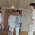 [워너원] 대휘팔 <b>자석</b>인줄ㅋㅋㅋㅋ챡붙음