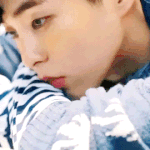 [EXO] 니네 둘중에 뭐가 더 취향임?