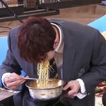 [뉴이스트] 배코 <b>먹방</b> 보고싶다