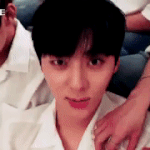 [뉴이스트] 앨범 샀는데 씨디룸 없는거 실화?