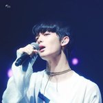 [워너원] <b>진영</b>이 진짜 잘생겼는데