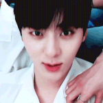 [황민현] <b>황제</b> 레전드 사진 좀 주세요 ,,