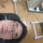휴대폰에 데이트앱인가 그거 깔아서 <b>접속</b>하니