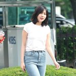손나은한테 가려진 몸매