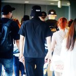 [EXO] 김종인 일본에 옷 안챙겨 갔나 봐ㅋㅋㅋㅋㅋ