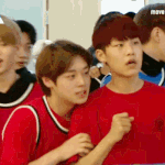 [워너원] 저쪽에 <b>한우</b> 세일한대 가보자