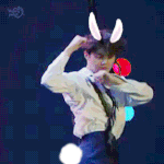 [EXO] 토끼 발 <b>뒤꿈치</b>에 먼지묻었나 확인 중