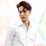 [EXO] 기자회견때마다 띵ㄸ딩 붓더니