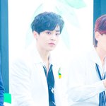 [EXO] 밍속미모는 포에버<b>얌</b>