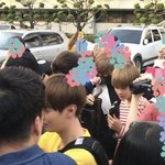 [워너원] <b>대휘</b> 아픈가봐..