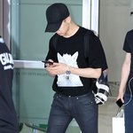 가려도 가려지지 않는 훈훈함 <b>찬열</b> !