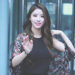 남자들이 좋아한다는 이미주 <b>사복</b>패션