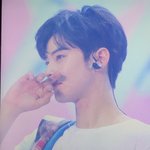 차은우 <b>상의</b>탈의한거 본사람......?