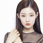 얼굴 예쁘던 안예쁘던 <b>두상</b> 긴 여자는 별로에요?