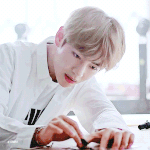 [방탄소년단] 넘나 <b>왕자</b>님같아 태태..