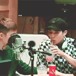 [EXO] ㅁㅊㄷ <b>민석</b>이한테 장난거는 경수 ;;