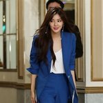 이선빈 파란슈트 입은거봐봐