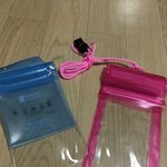방수팩 뭐가더 좋아보임?