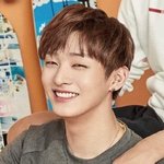 [워너원] 나는 쿠 <b>피어싱</b>이 너무 좋음