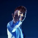 [강동호] <b>인사</b>도 설레게 하네